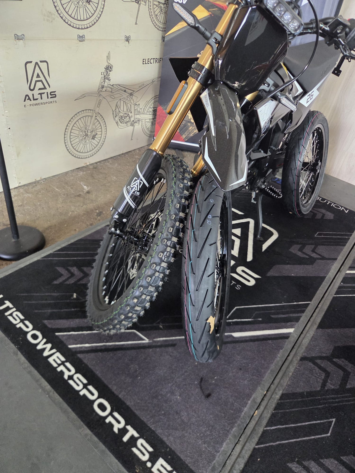 Altis Sigma Supermoto Wielset 17"
